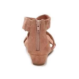 report jenny wedge sandal